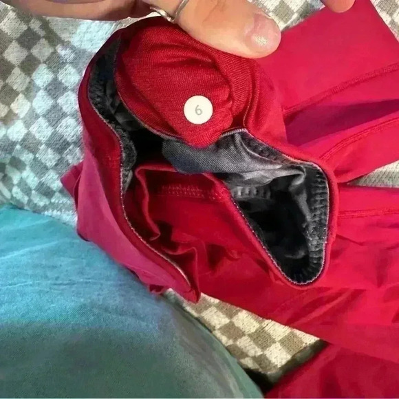 Lululemon all the right places leggings size 6 - Picture 4 of 4